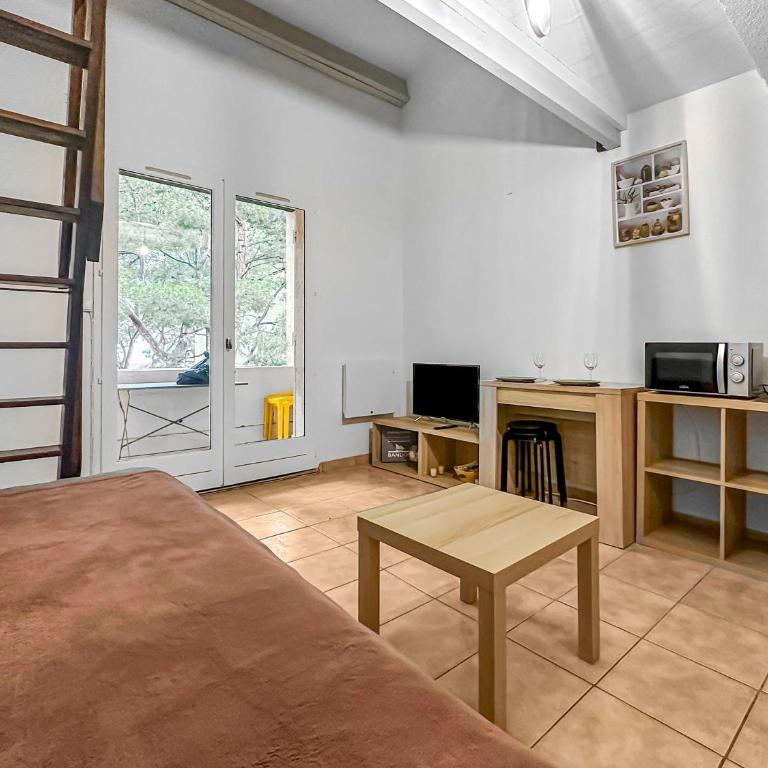 Plage à 5 min - A Bandol - Wi-Fi pro - Parking x2 - One-Bedroom Apartment - 2