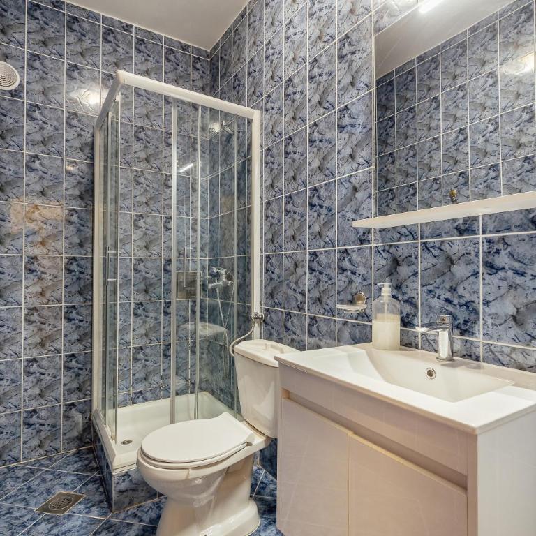 Palma Apartments - Standard Apartment - 12