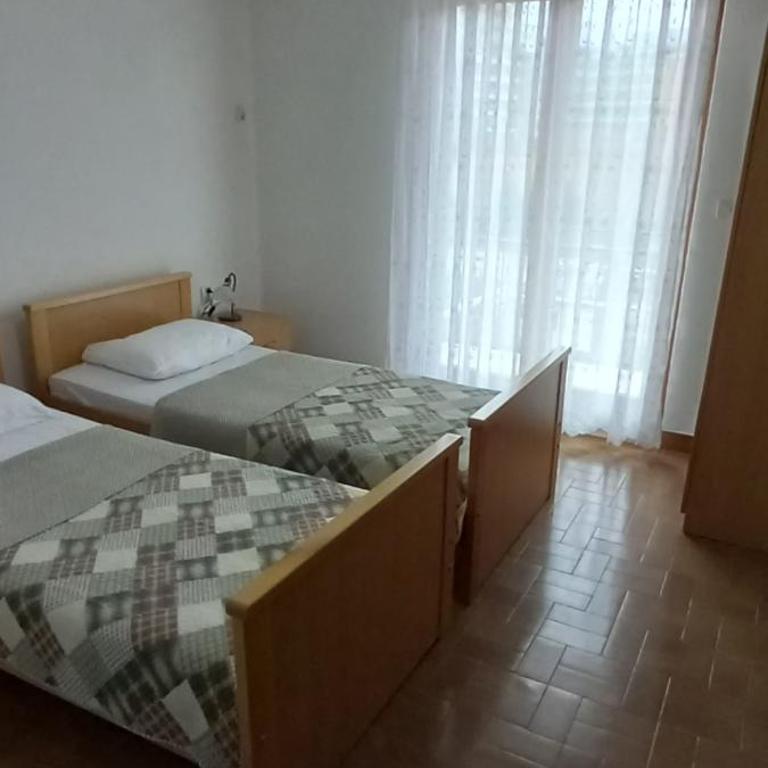 Apartments Budva Center - Apartman sa 2 Spavaće Sobe i Balkonom - 5