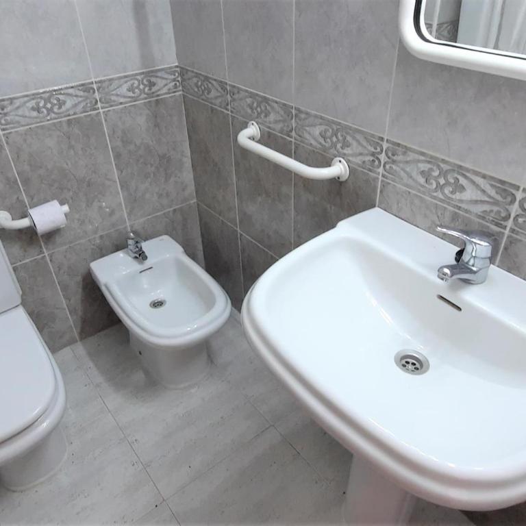 Apartamento de 3 dormitorios frente al mar en Llançà, cerca de playas y actividades - ES-170-43 - Apartamento - 13
