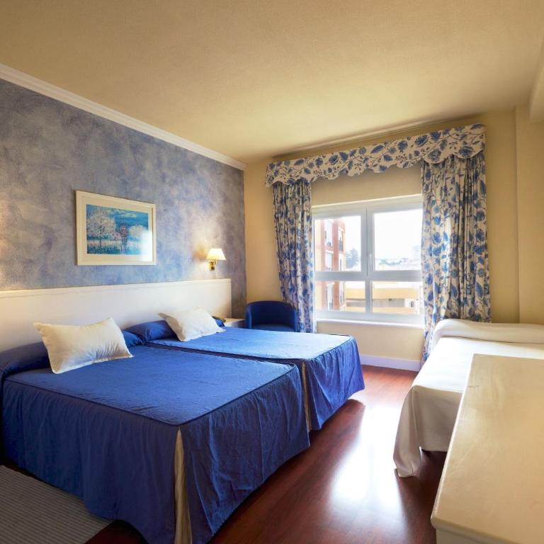 Hotel Guadalquivir - Habitación Triple - 2