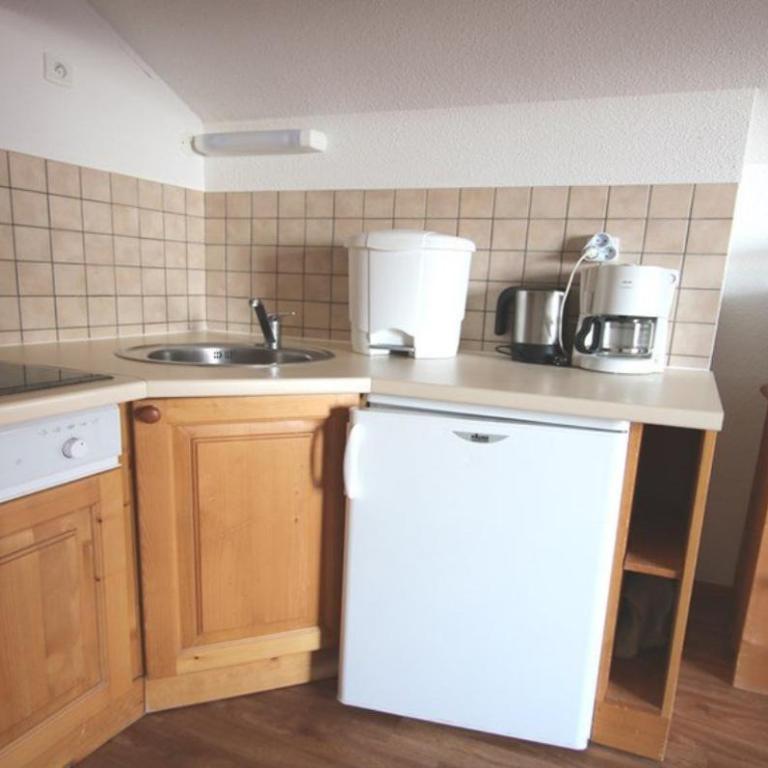 Appartement Montagne Puy Saint Vincent 1800 - Résidence Dame Blanche 3 étoiles - One-Bedroom Apartment - 4