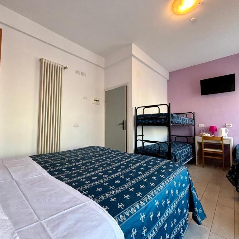 Hotel Iride Apartments & Rooms- ideale per famiglie e coppie - Superior Family Room - 2