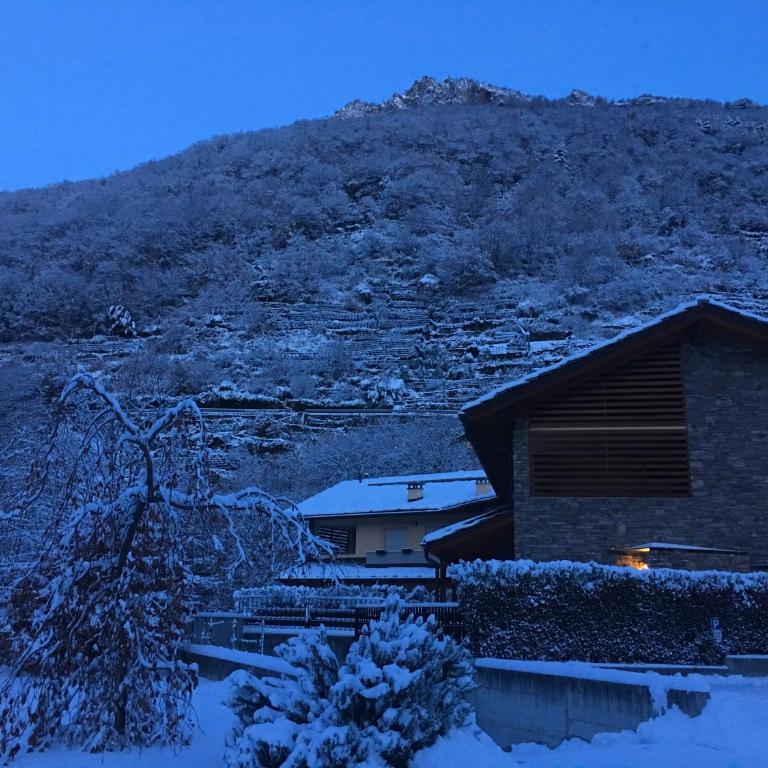 Casa Vignolet : la finestra su Pont-Saint-Martin - Appartamento con Sauna - 3