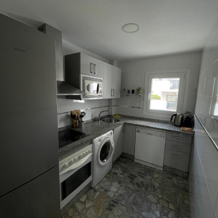 Benalmadena playa, 3 Dormitorios - Three-Bedroom Apartment - 26