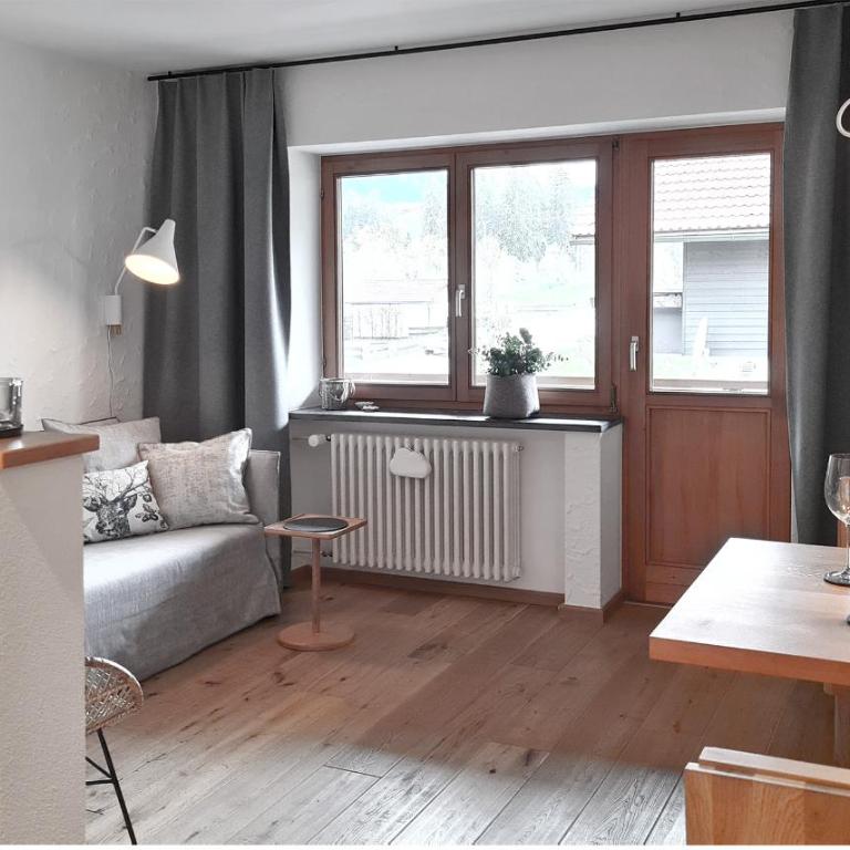 Goldvogel Apartments - Apartment mit 1 Schlafzimmer und Dusche - 8