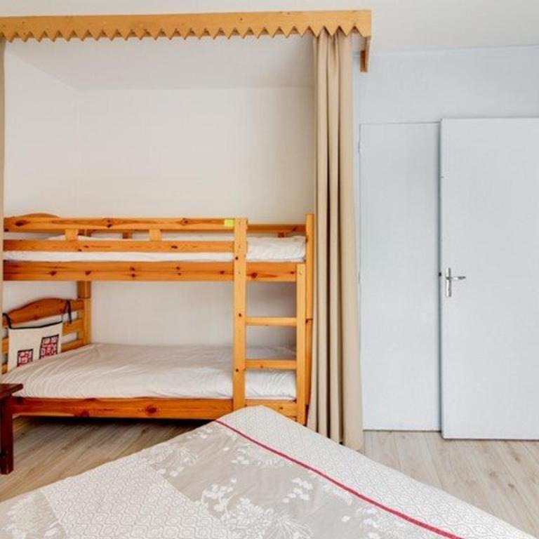 Appartement T2 lumineux, 6 pers., parking, proche commerces et ski - Appartement 1 Chambre - 10