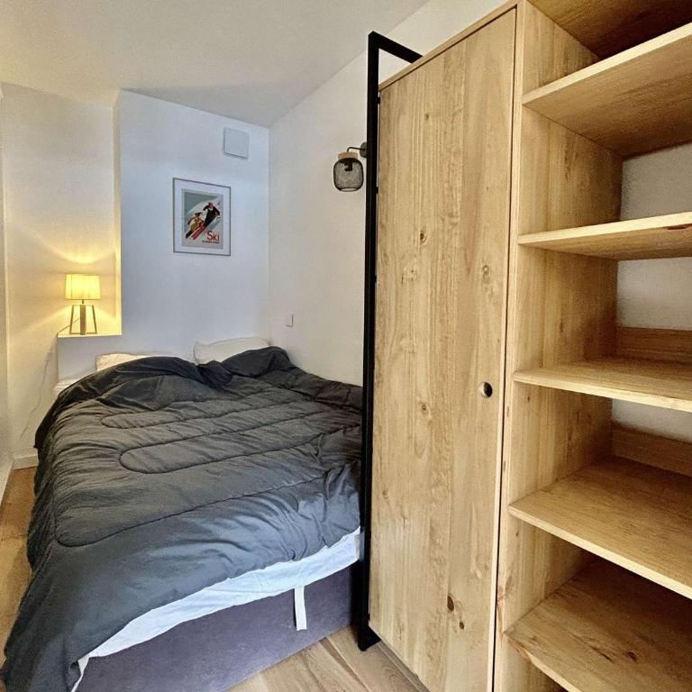 Studio cabine 4 pers avec balcon, près commerces et navette gratuite - Appartement 1 Chambre - 12
