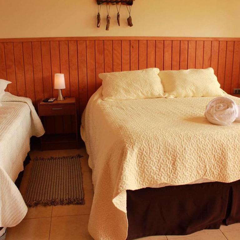 Del Bosque Pucón - Hospedaje con Quincho-Cocina-Comedor-Piscina & Tinajas - Triple Room with Private Bathroom - 4