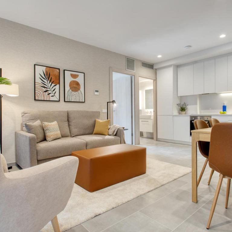 Calm Apartments - Apartment with Terrace - 12