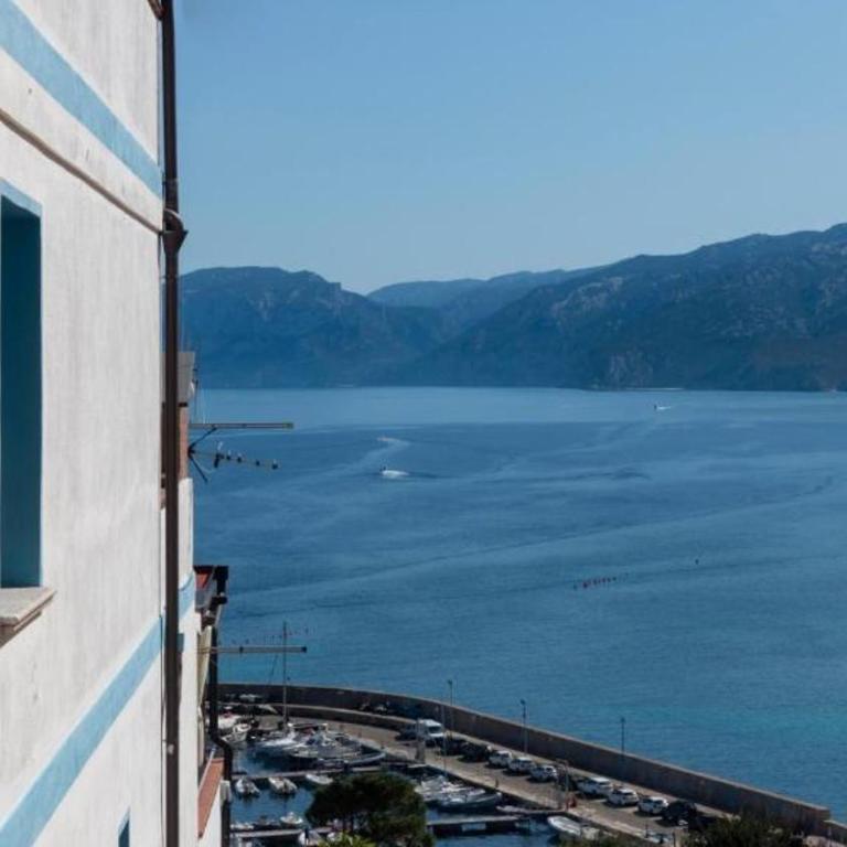 Cala Gonone house - Appartamento con 3 Camere da Letto, Terrazza e Vista Mare - 19