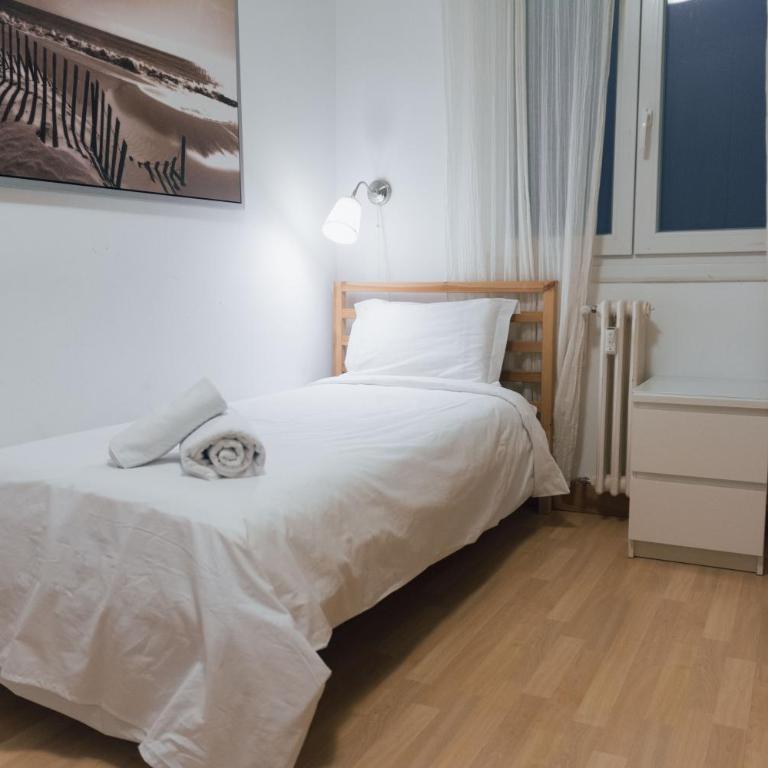 Amplio apartamento reformado con garaje en Amara, Donostia-San Sebastián - Isabel II - Apartamento de 3 dormitorios - 11