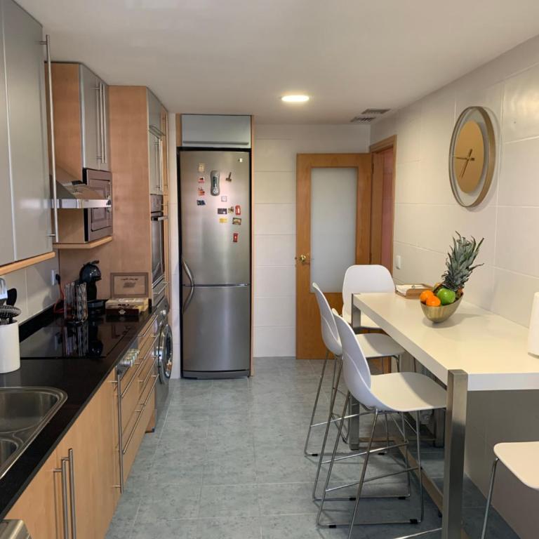 Art and Sciences view luxury apartment - Three-Bedroom Apartment - 19