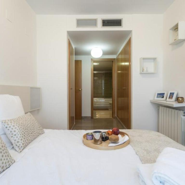 Art and Sciences view luxury apartment - Three-Bedroom Apartment - 25