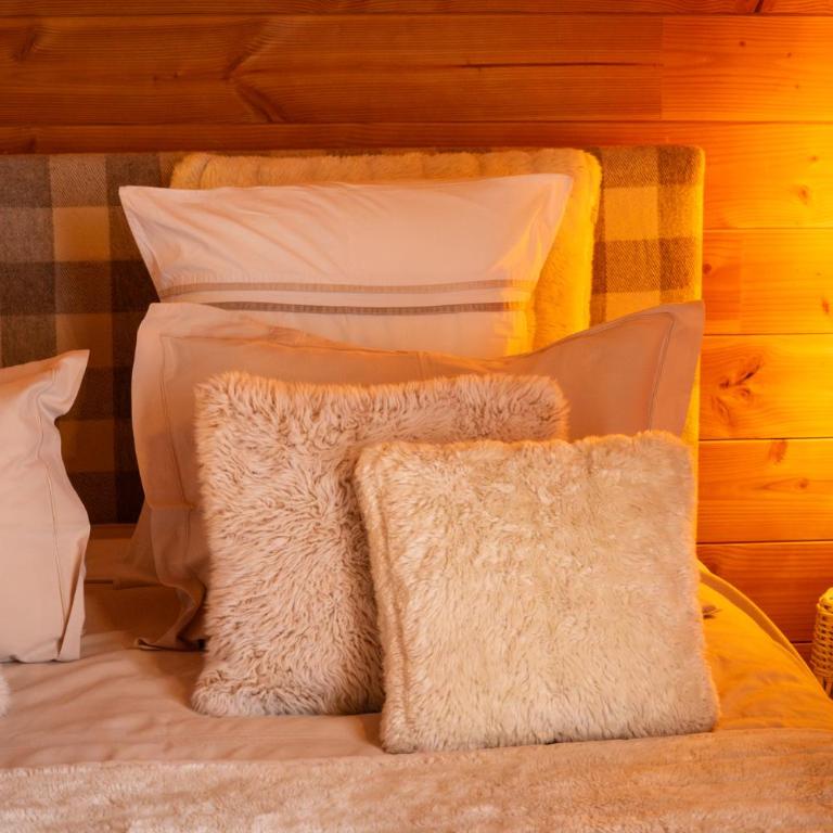 Chambres et table d'hôtes au chalet Datcha - Chambre Double avec Balcon - 11