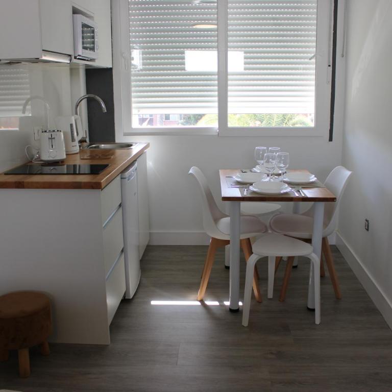 Bambú Suites Vegueta Alquiler por Habitación - King Studio with Sofa Bed - 28