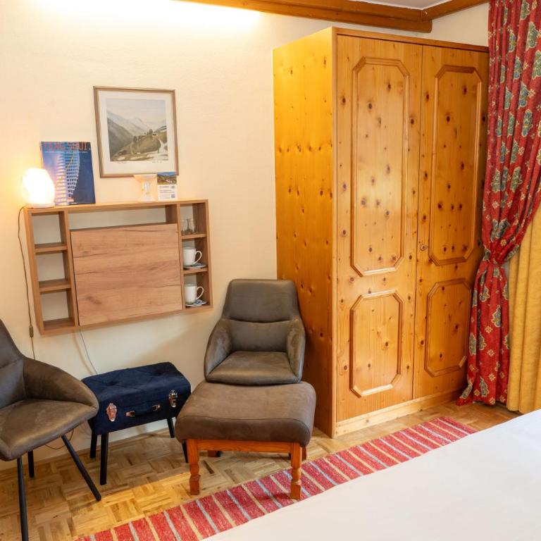 Bauernhofhotel "die Unterbergerin" - Zimmer mit Frühstück und Ferienwohnungen in Gastein mit GRATIS Thermeneintritt - Doppelzimmer mit Balkon - 5