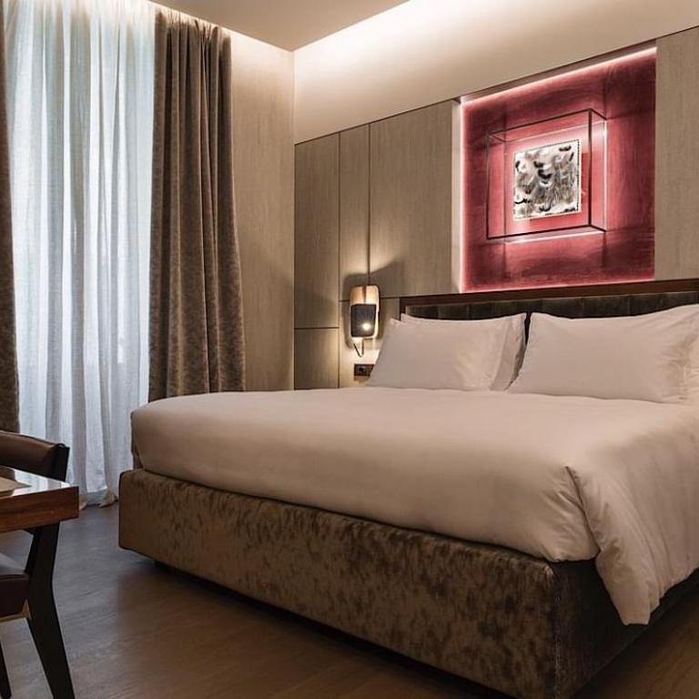 Fendi Private Suites - Small Luxury Hotels of the World - Junior Suite - 3