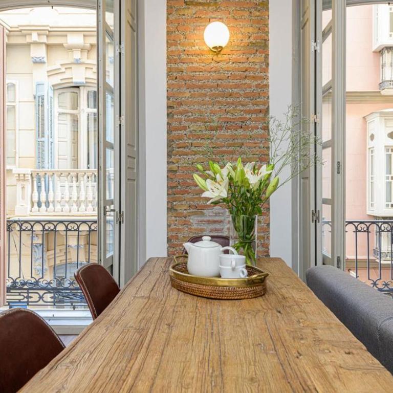 Glamorous Niño de Guevara on The City Center - Apartamento de 1 dormitorio - 2