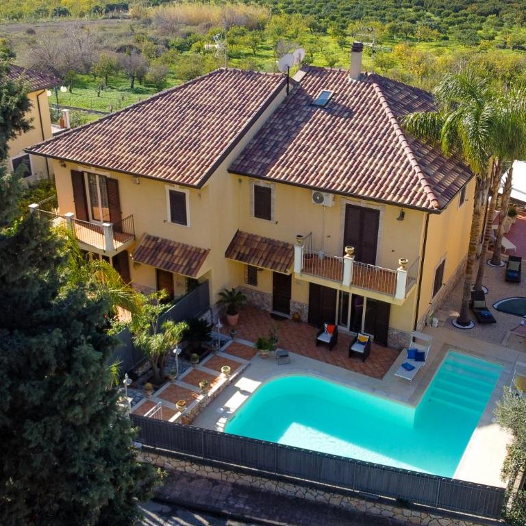 Villa Fabiana Taormina - Villa - 1