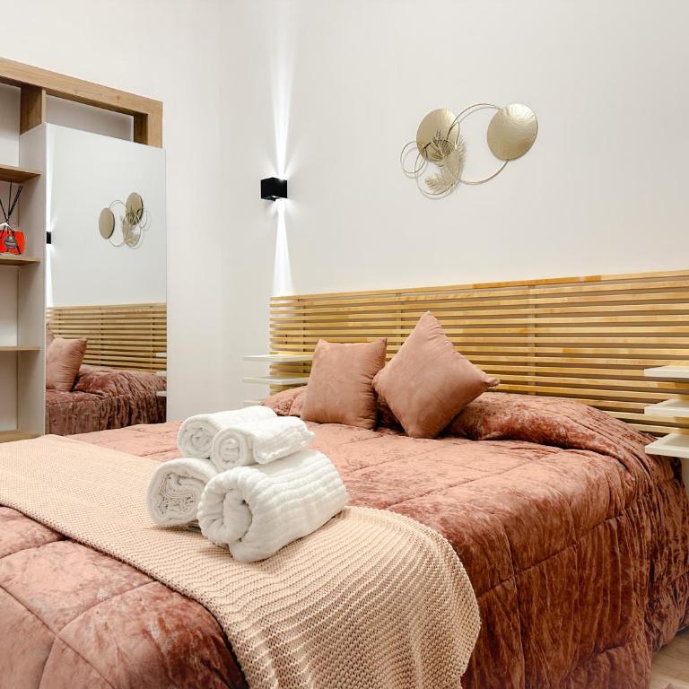 Colosseum Luxury Guest House - Camera Matrimoniale con Bagno Privato Esterno - 6