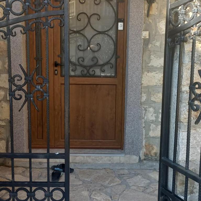 Apartments Antigona 2 Old Town Ulcinj - One-Bedroom Apartment - 2