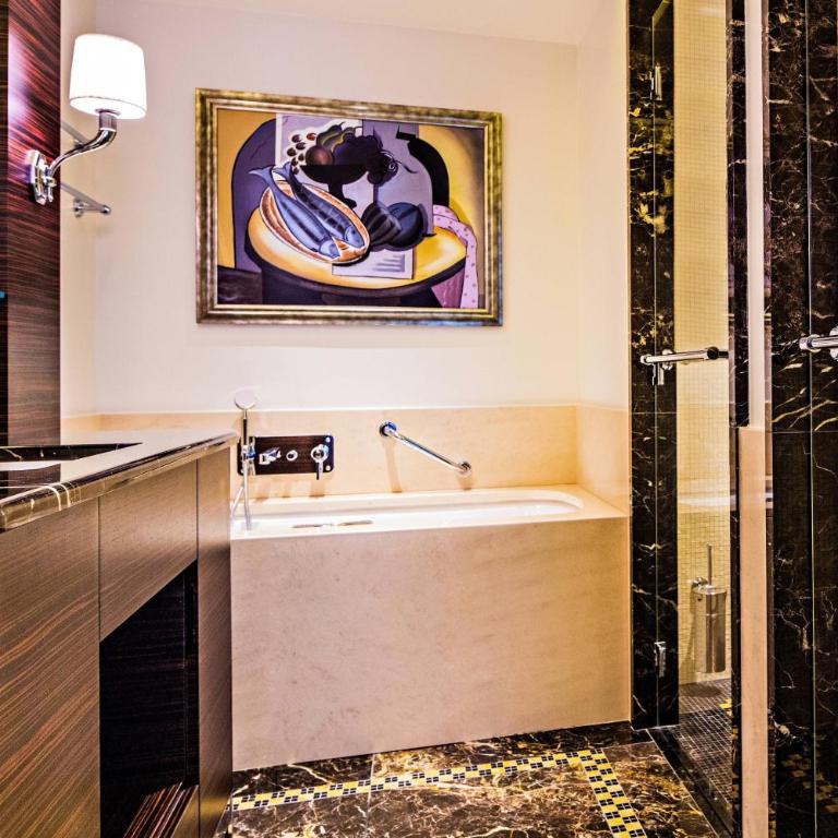 Prince de Galles, un hôtel Luxury Collection, Paris - Suite Mosaic, 1 Chambre, 1 Super King - 7