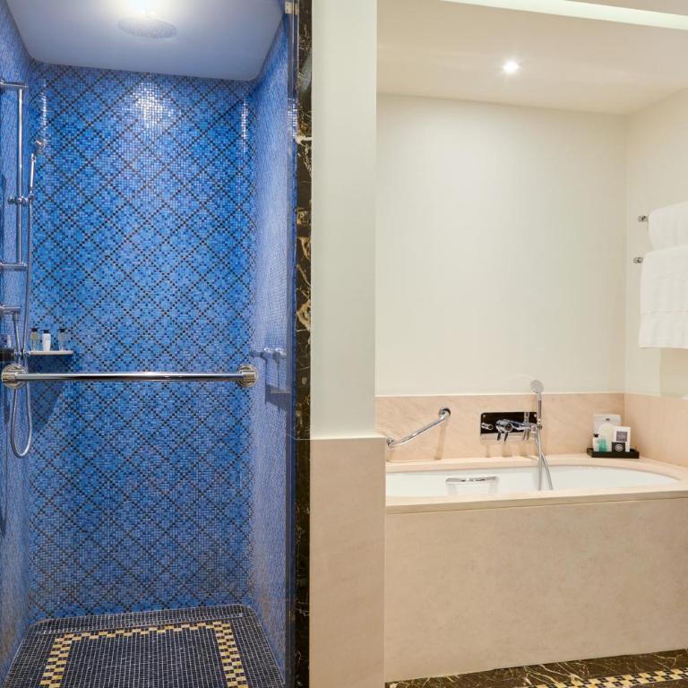 Prince de Galles, un hôtel Luxury Collection, Paris - Suite 1 Chambre Macassar - Vue sur Ville - 16