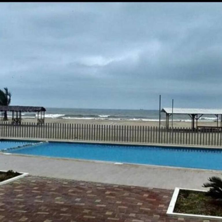 Dpto Con Vista al Mar UrbAltamar II Via a Data - Apartamento de 3 dormitorios - 28