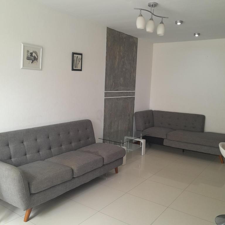 Hepico Departamentos Piura - Two-Bedroom Apartment with Balcony - 14