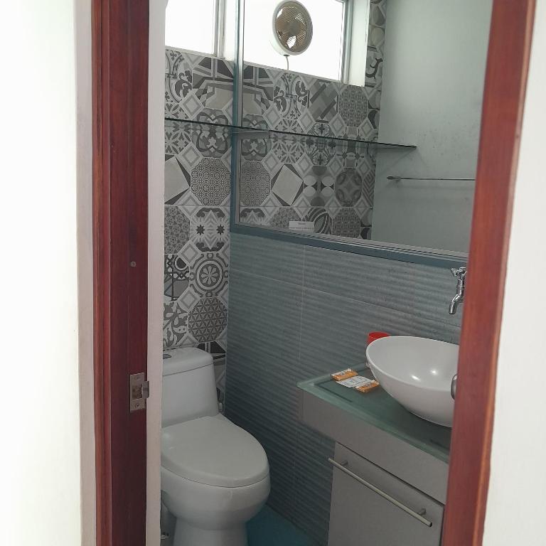 Hepico Departamentos Piura - Two-Bedroom Apartment with Balcony - 2