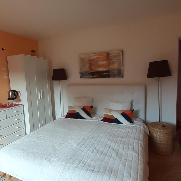 Les Terrasses du Paradis - Chambre Double ou Triple avec Douche - 4