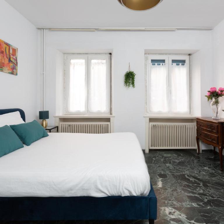 Deluxe studio tout équipé - hyper centre historique - One-Bedroom Apartment - 3