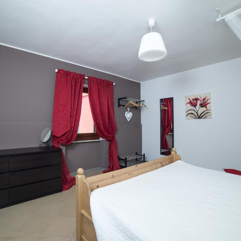 Casina Pian Di Monetto - Maison de Vacances - 1