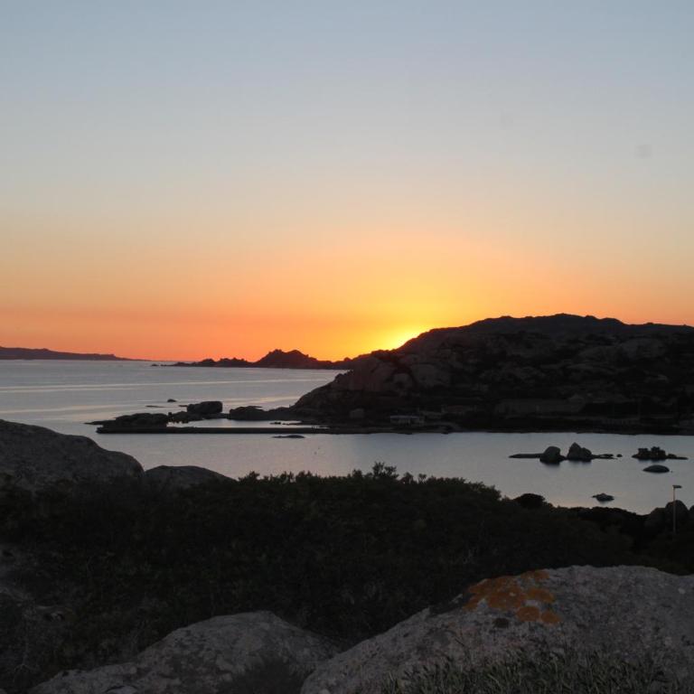 Borgo Punta Tegge il mare la spiaggia il tramonto - One-Bedroom House - 2