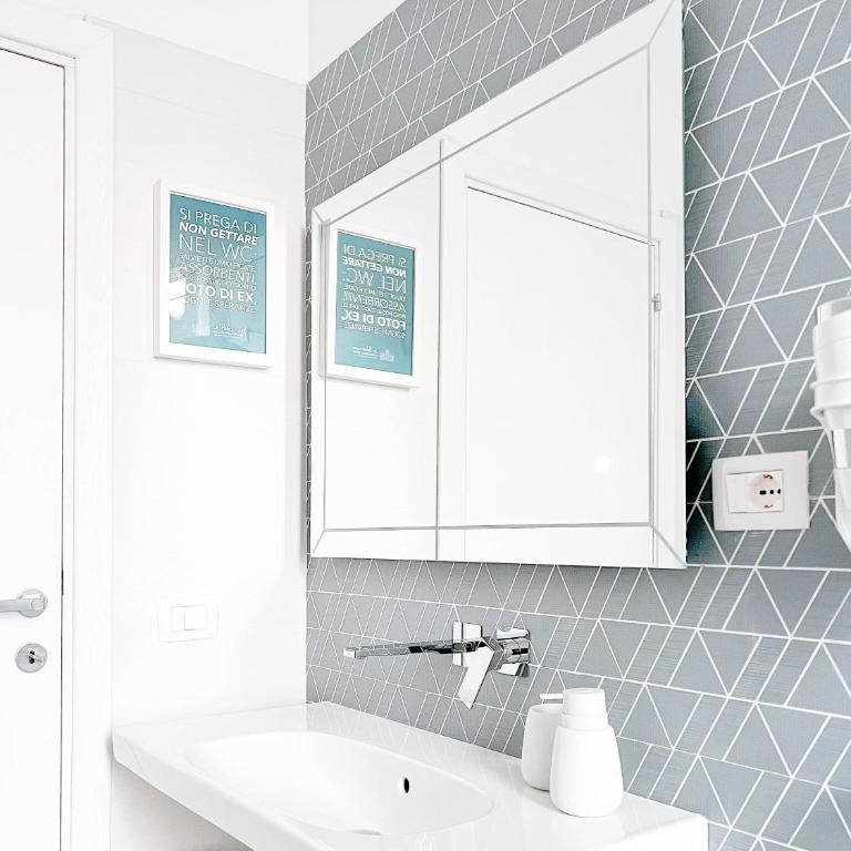 Le Palazzine Accomodations - Loft Esclusivo Centrale - 3bedr - Parking - Giardino - Two-Bedroom House - 62