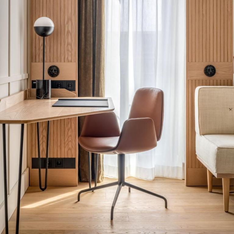 Munich Marriott Hotel City West - Executive Zimmer mit Kingsize-Bett - Zugang zur Club Lounge - 3