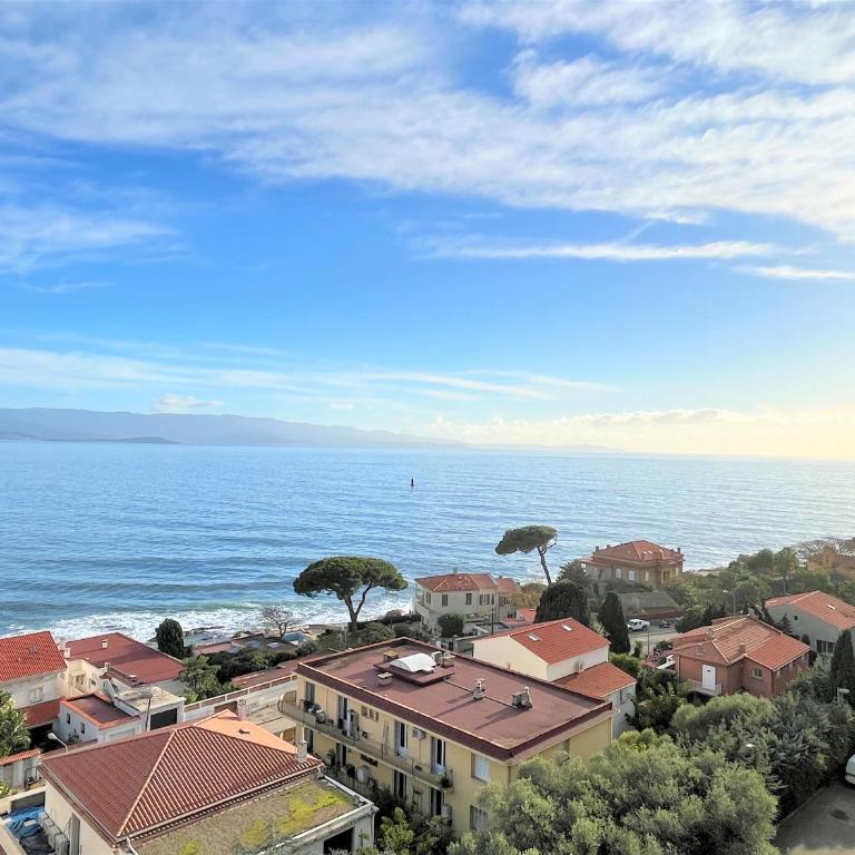 Appartement vue mer Carmino Ajaccio - Appartement - Vue sur Mer - 3