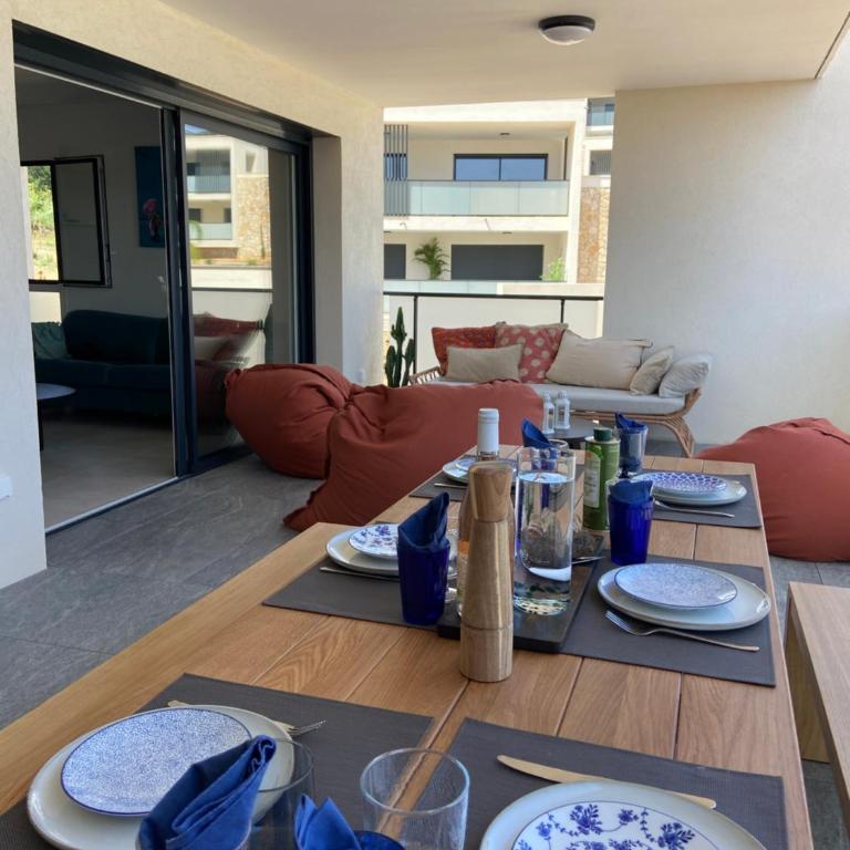 T3 pour 6 dans résidence neuve avec piscine - Two-Bedroom Apartment - 1