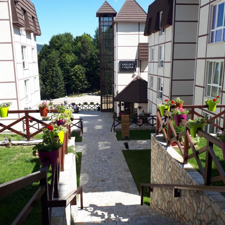 A67 Kraljevi Čardaci - Two-Bedroom Apartment - 10