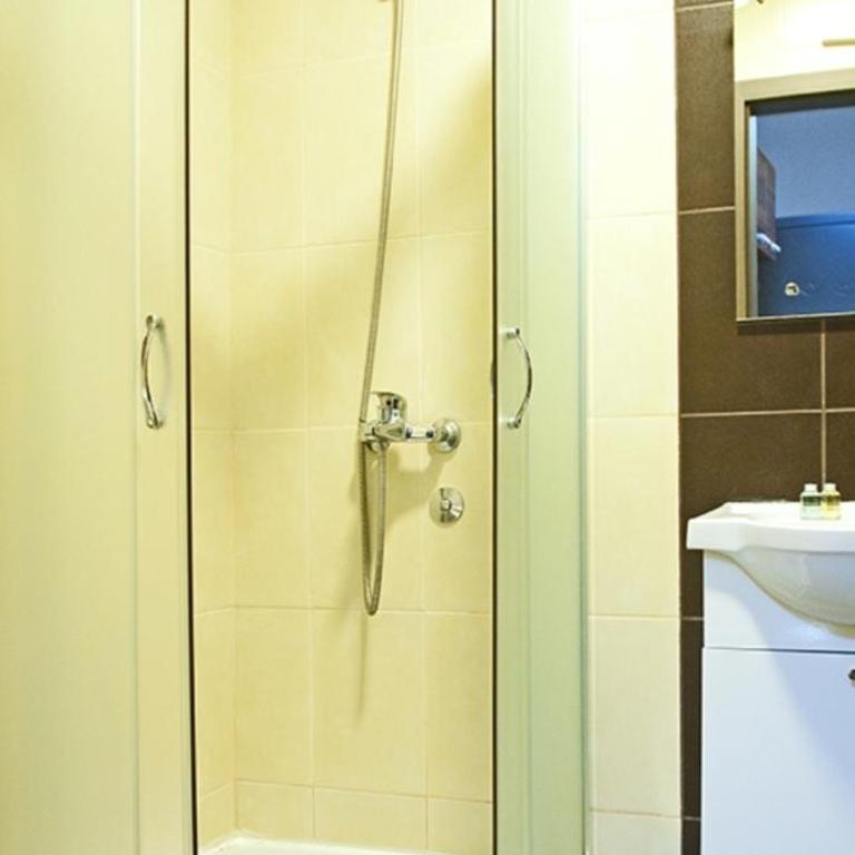 A67 Kraljevi Čardaci - Two-Bedroom Apartment - 15