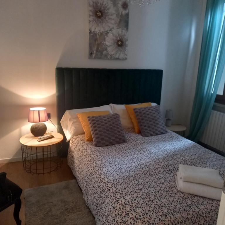 Arena in fiera - Three-Bedroom Apartment with Balcony - 15