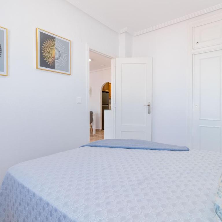 Espanatour CINUELICA III - Two-Bedroom Apartment - 11