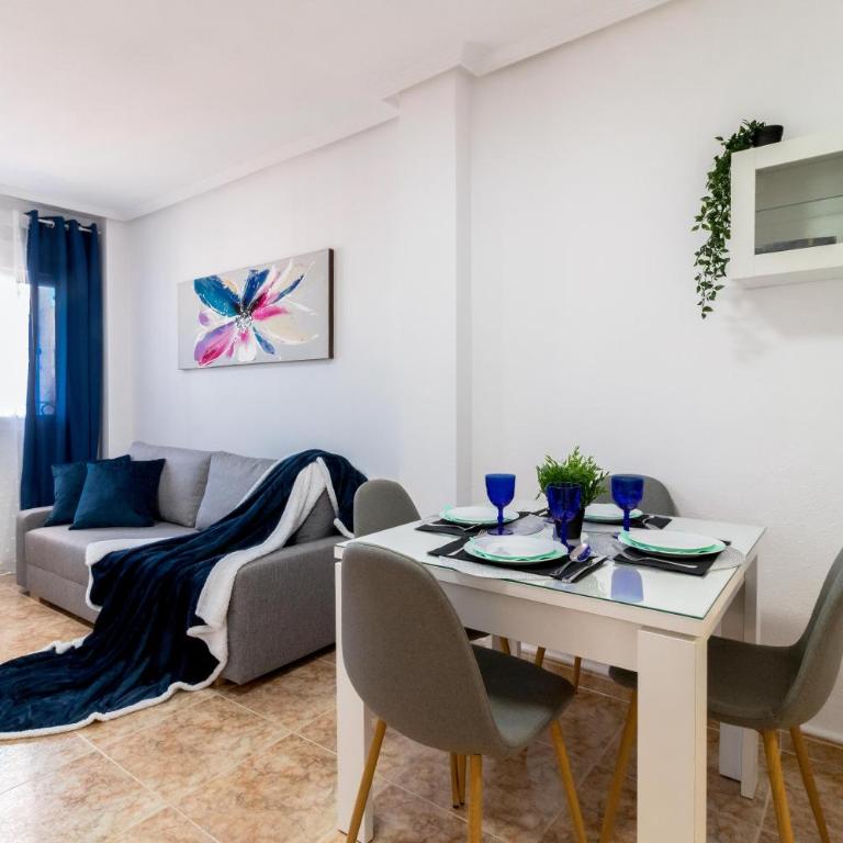 Espanatour CINUELICA III - Two-Bedroom Apartment - 4