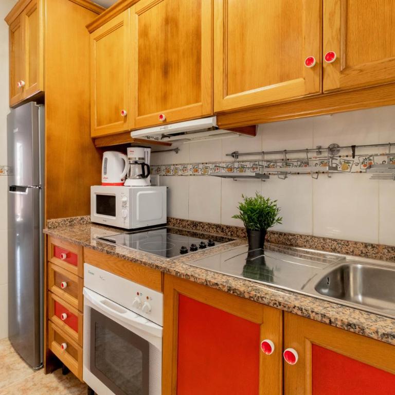Espanatour CINUELICA III - Two-Bedroom Apartment - 14
