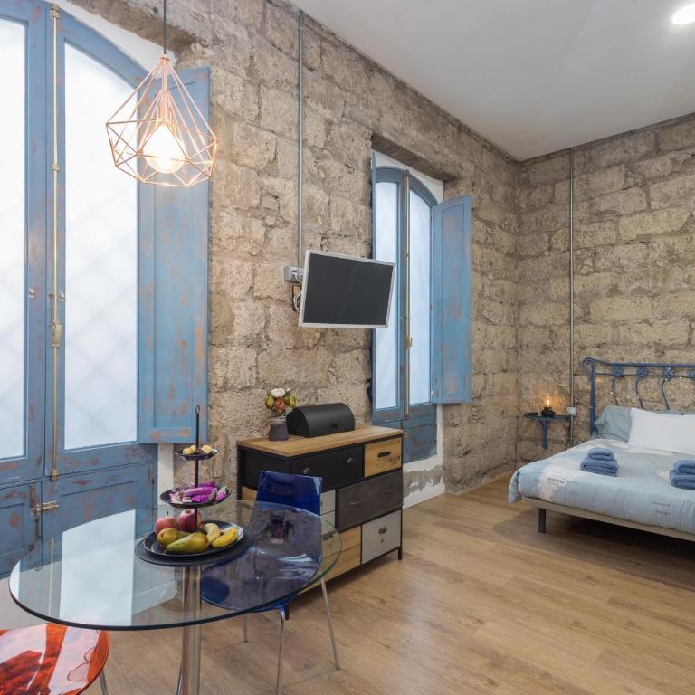 Triana Cool Studio - Estudio - 10