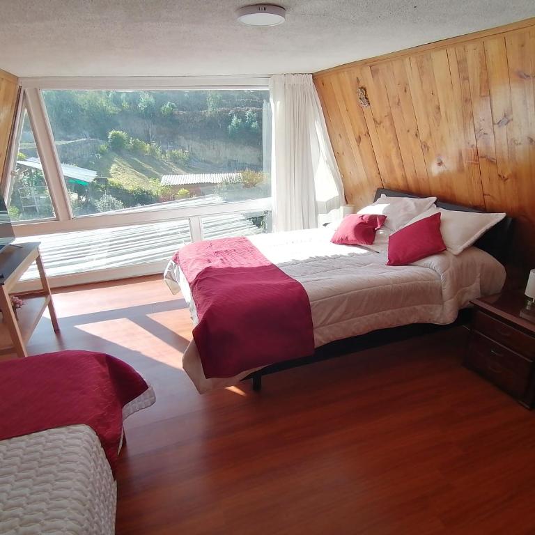 CHALET LOS PINOS - Habitación Doble con baño compartido - 2 camas - 12