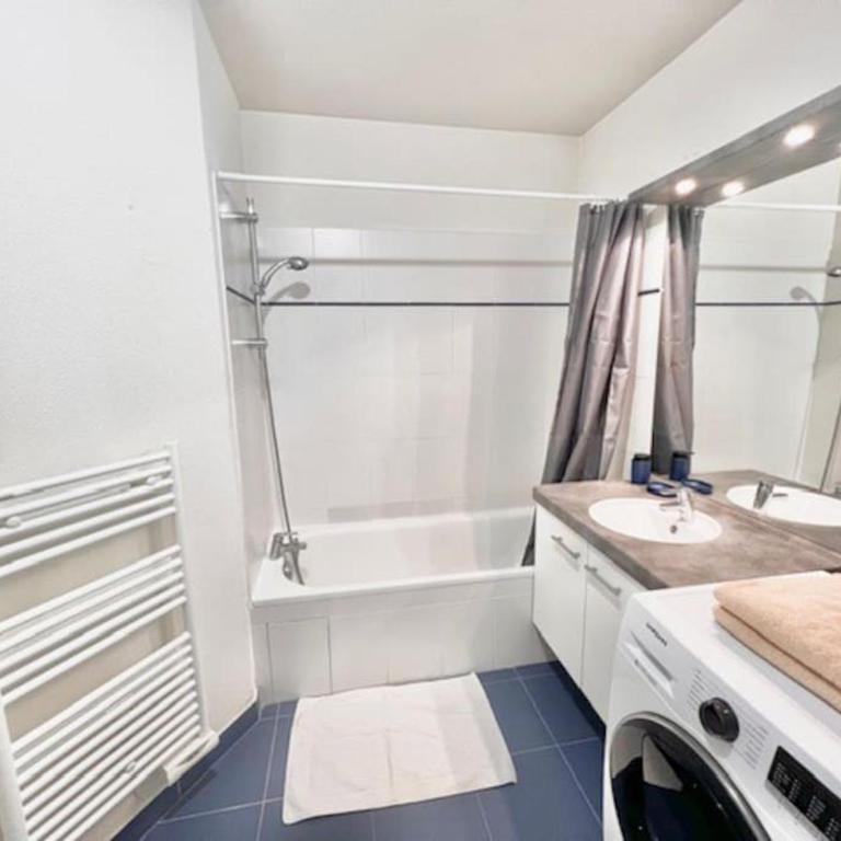 Appartement T2 centre ville, balcon - Appartement 1 Chambre - 6