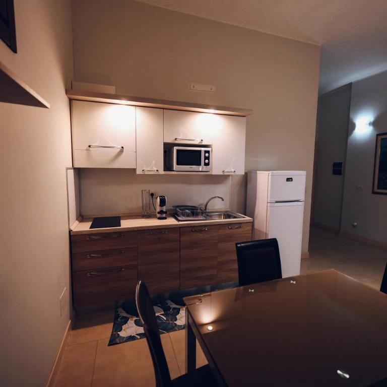 Verso Oriente - Standard King Room - 14
