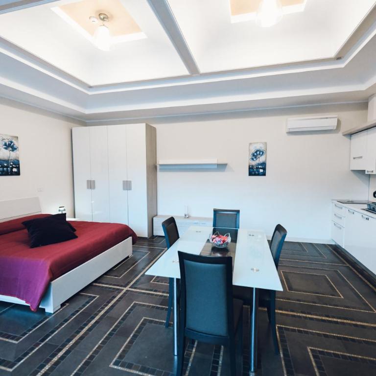 Verso Oriente - King Room with Garden View - 8